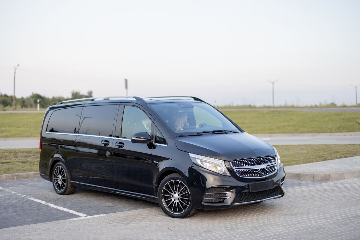 izmir havalimanı VIP araç transfer
